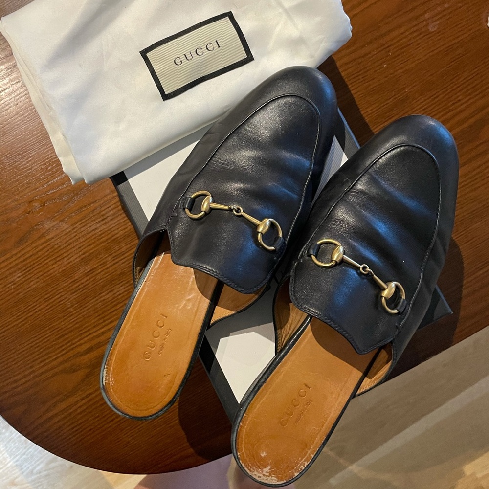 Gucci Princetown Loafer Slides (size 38)